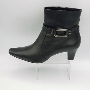 Anne Klein Iflex black pointed toe ankle boots
